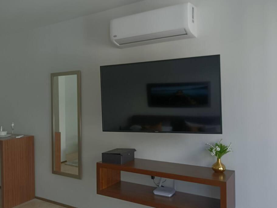 Ferienwohnung Menesse mitdtown2 , AVE 25TH Playa del Carmen Exterior foto